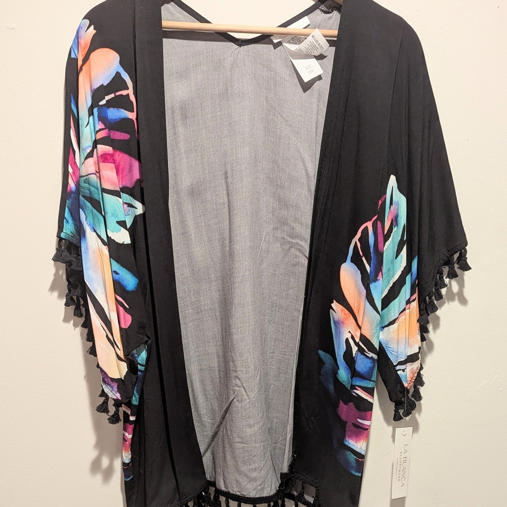 ✨ NWT Vibrant Floral Tassel Kaftan Cover-up Perfect for Summer/Resort! ✨